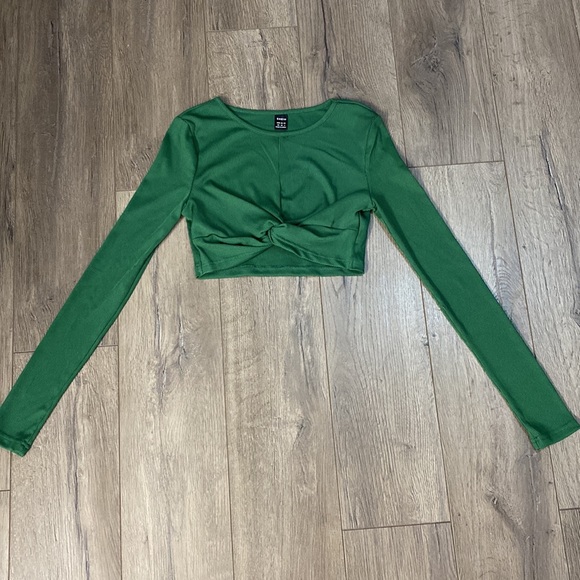 SHEIN TWO PIECE CO ORD SET GREEN XS NEVER WORN!! Brand new - Picture 5 of 6